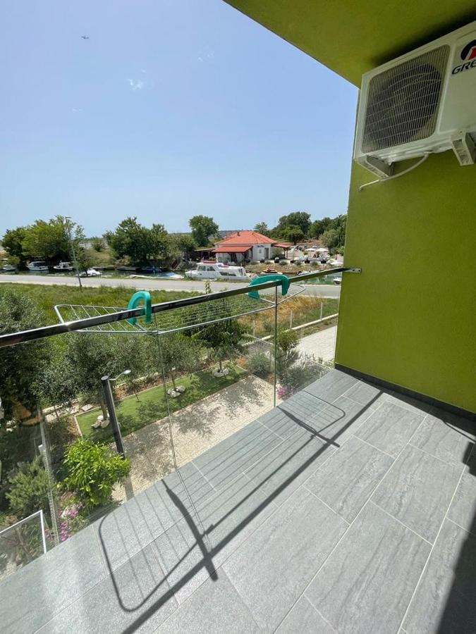 Apartmani Matko Nin Bagian luar foto